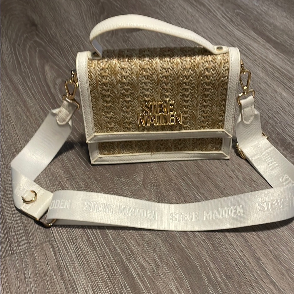 Steve Madden Tan and White Crossbody Bag with Flap Closure